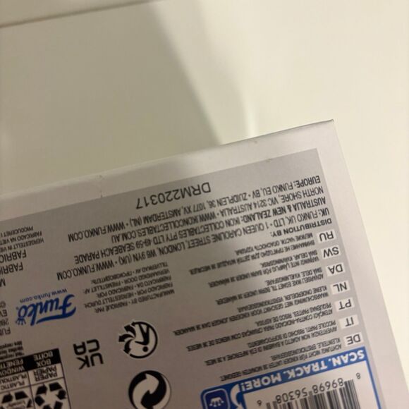 Charizard Funko Pop 843 - Pokemon - Picture 7 of 7